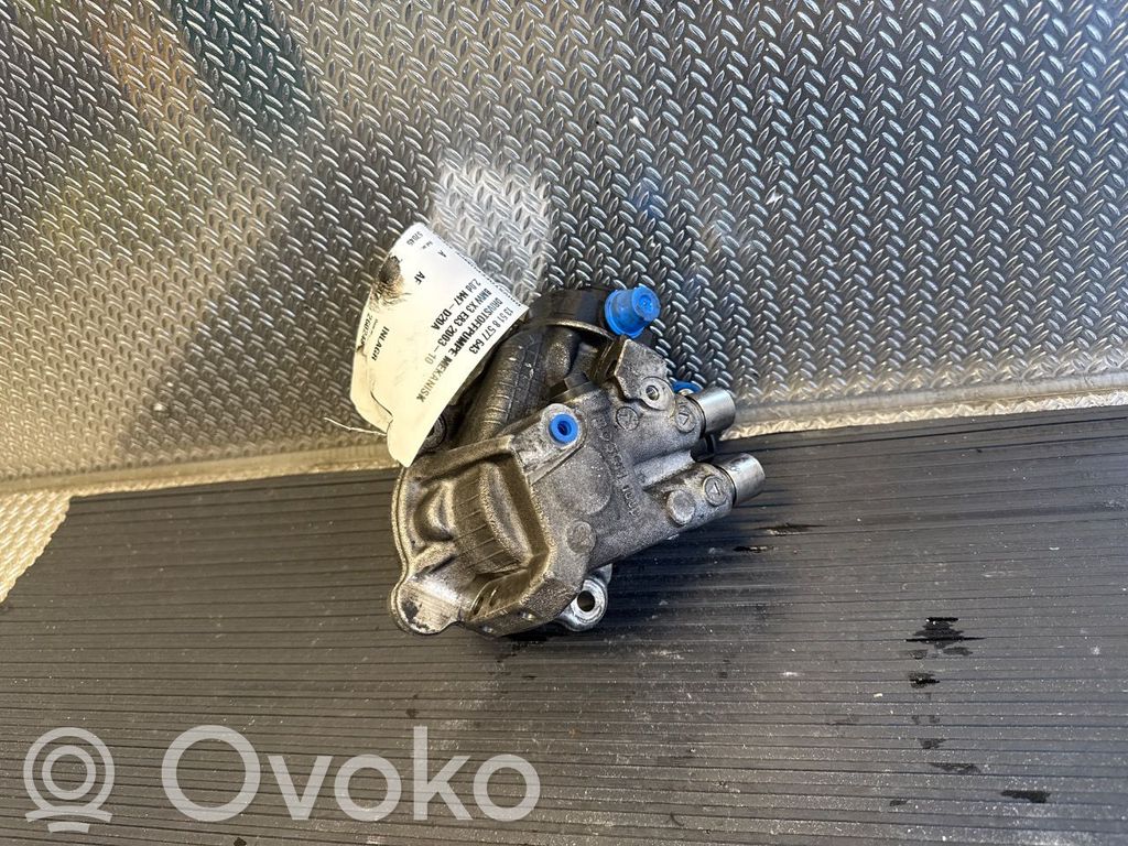 BMW X3 E83 Kraftstoffpumpe im Tank 
