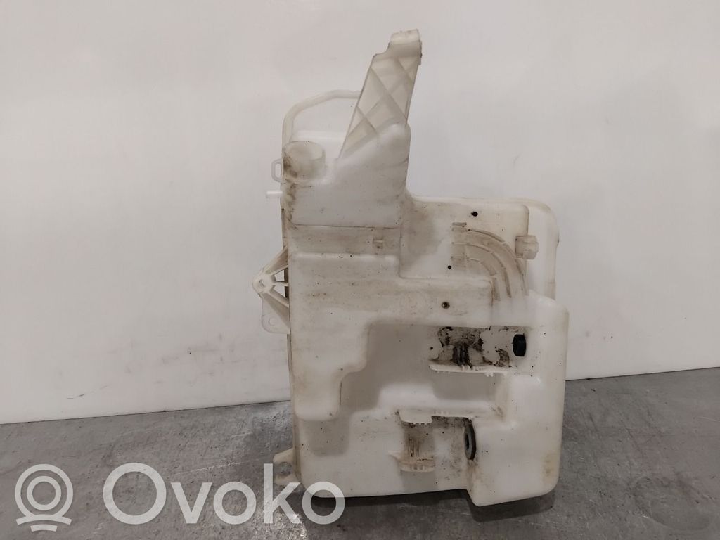 BMW 5 E60 E61 Langų skysčio bakelis 