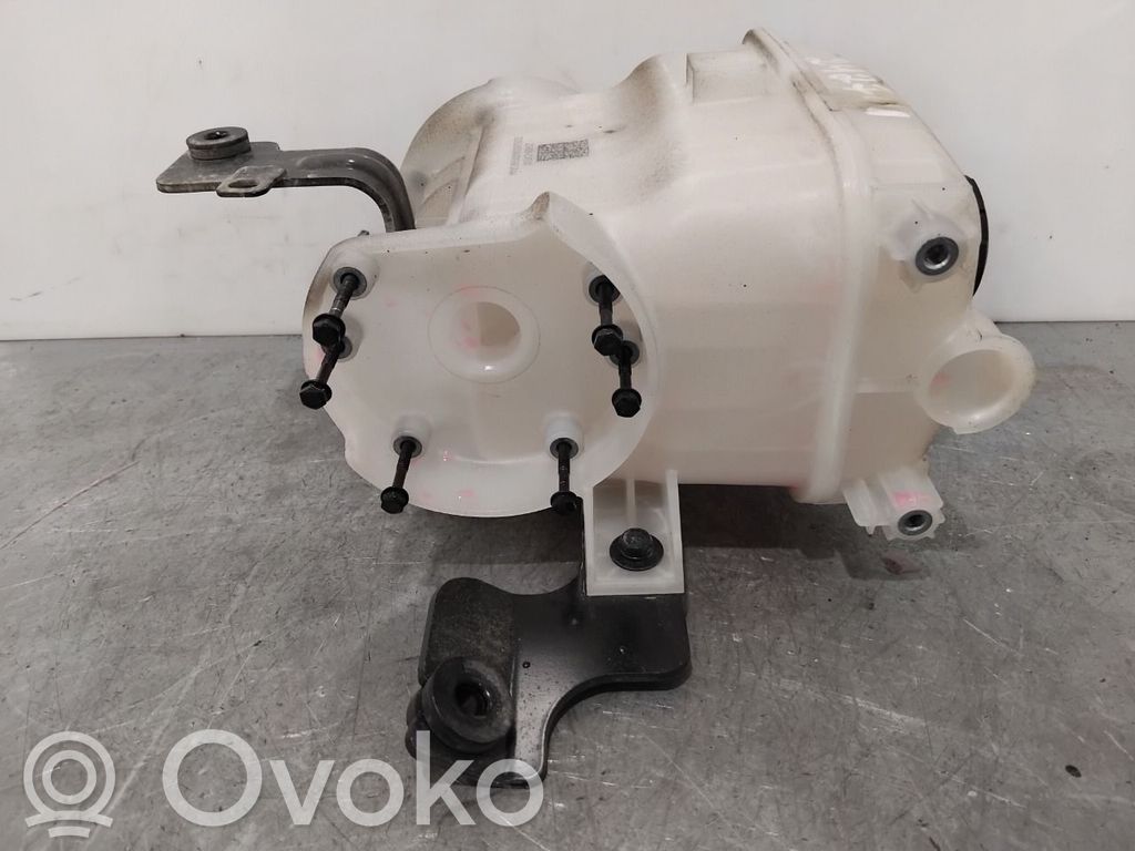 KIA EV6 Zbiornik wyrównawczy paliwa 