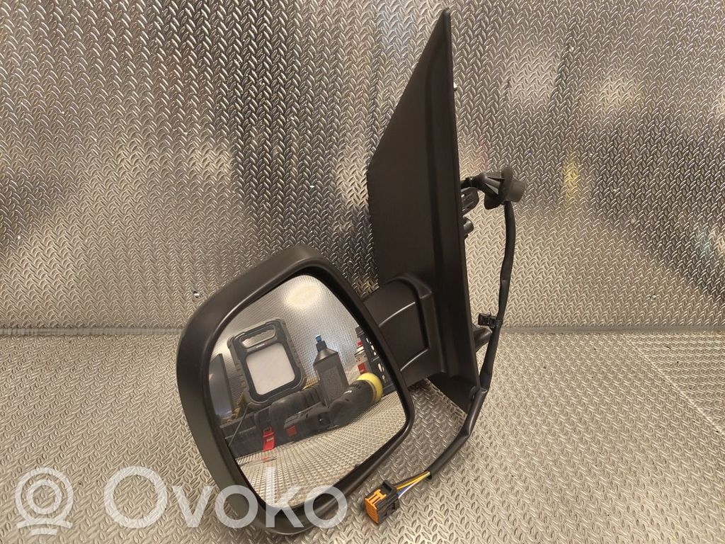 Opel Vivaro Specchietto retrovisore elettrico portiera anteriore 