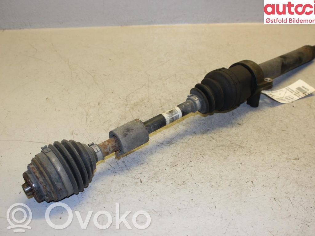 Etuvetoakseli   31605A2E014,31605A2E014