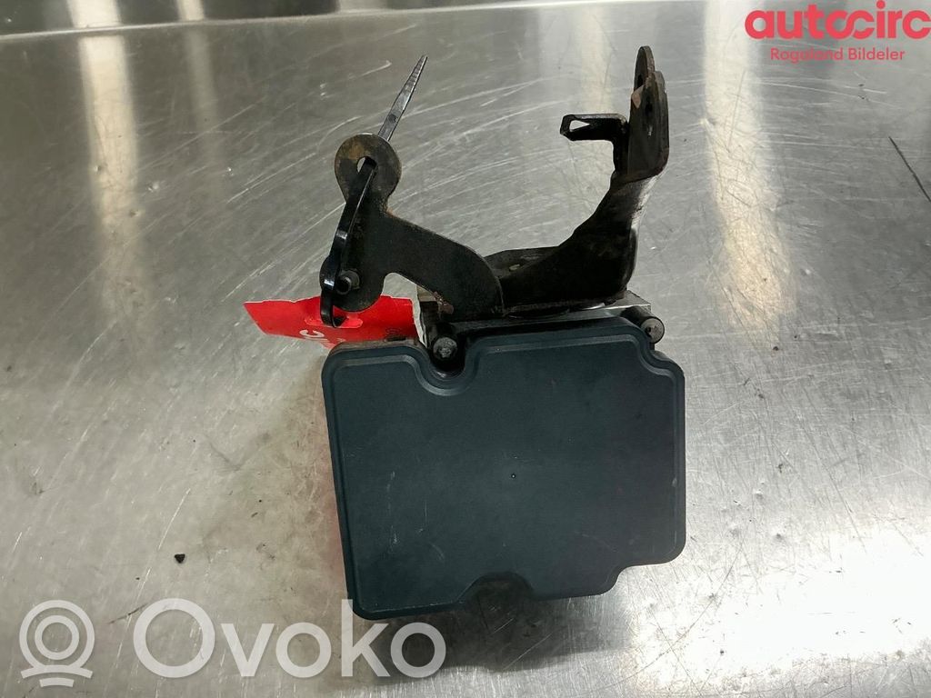 Toyota Auris E180 Bomba de ABS 