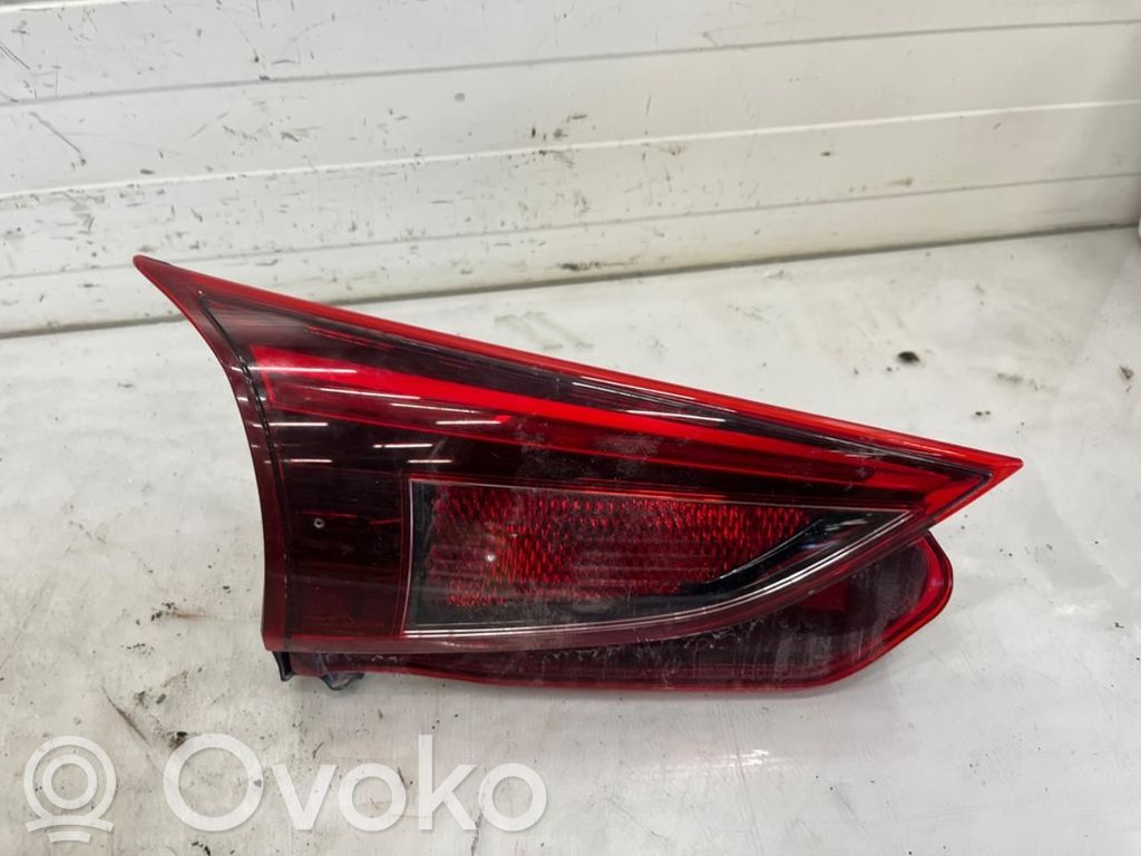 Mazda 3 III Takavalot 