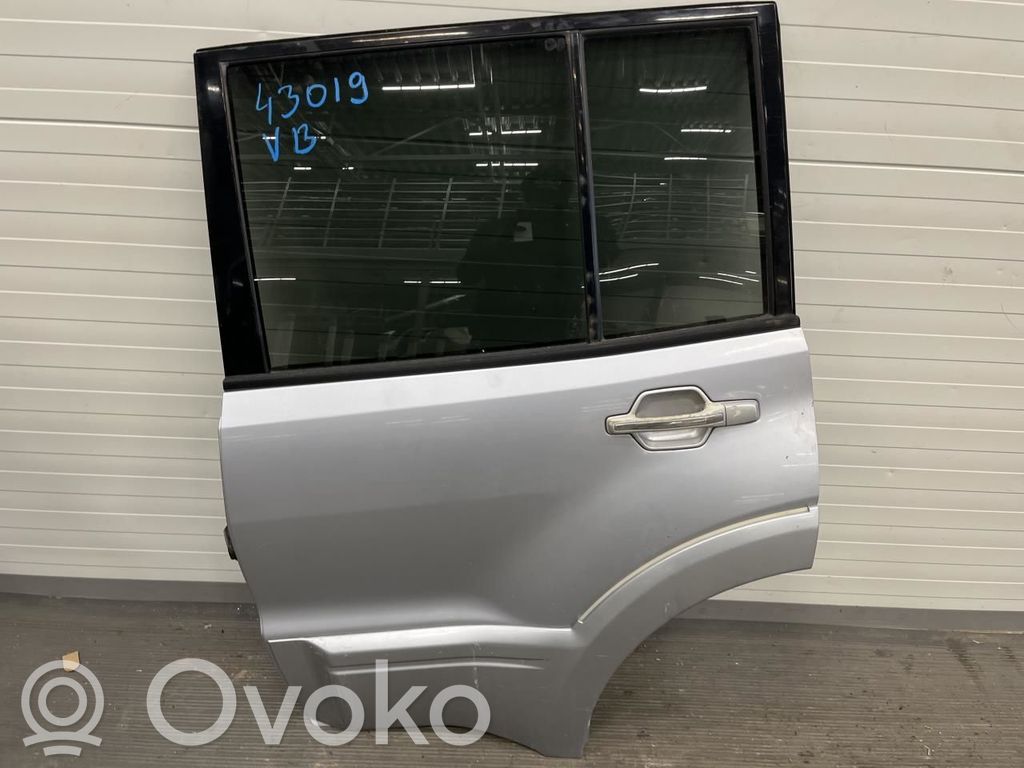 Mitsubishi Pajero Puerta trasera 