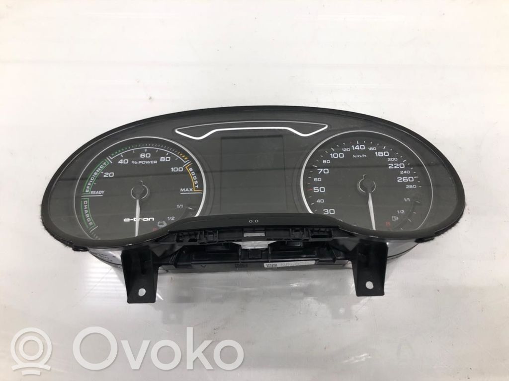 Audi A3 S3 8V Speedometer (instrument cluster) 