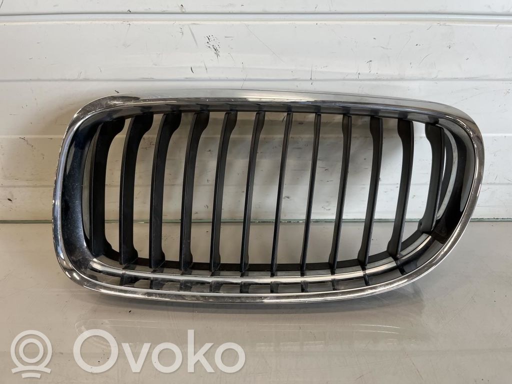 BMW 3 E90 E91 Šoninės oro grotelės 