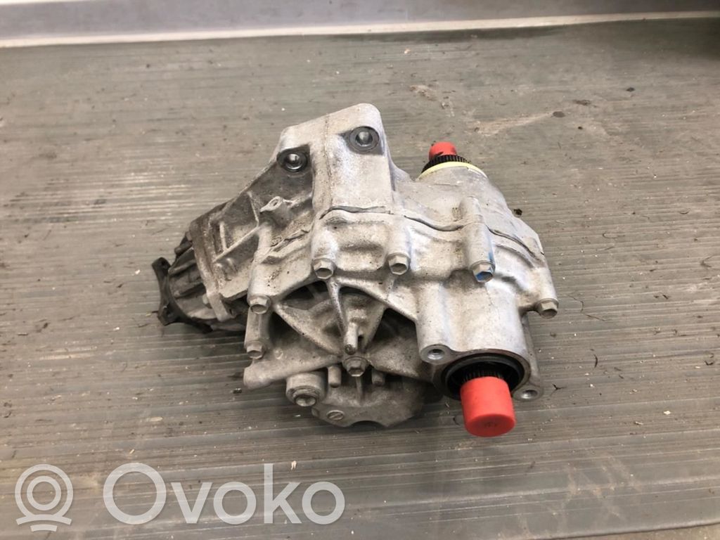 Suzuki SX4 S-Cross Carcasa de la caja de transferencia