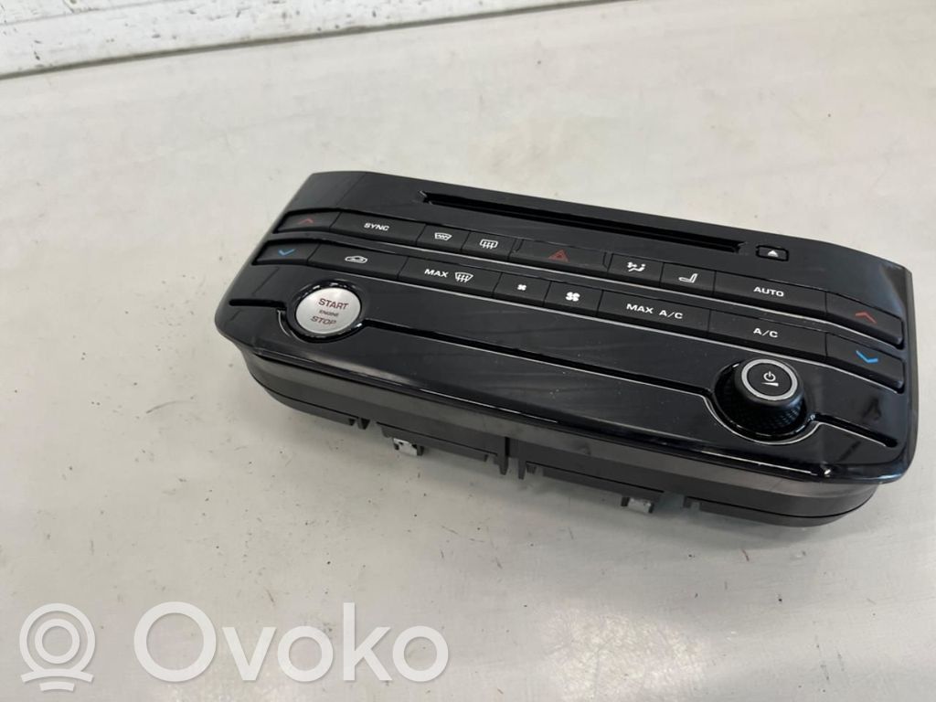 Jaguar F-Pace Console centrale, commande chauffage/clim 