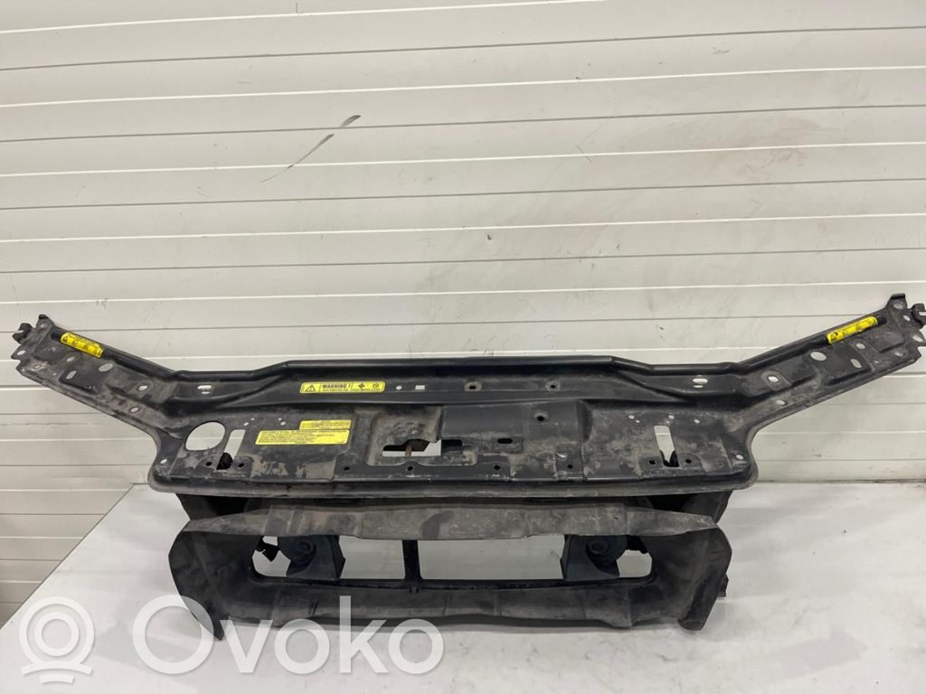 Volvo XC70 Pannello di supporto del radiatore 