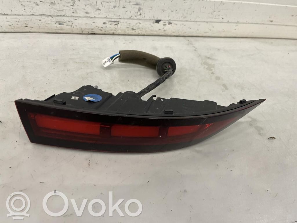 Lampa tylna   7305003ED10003,7305003ED10003