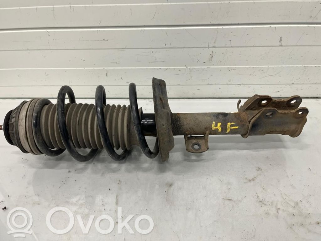 Opel Corsa E Ansamblu amortizor cu arc față 