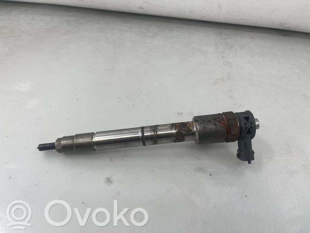 Hyundai Tucson TL Injector combustibil 