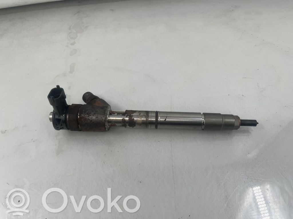 Hyundai Tucson TL Injector combustibil 