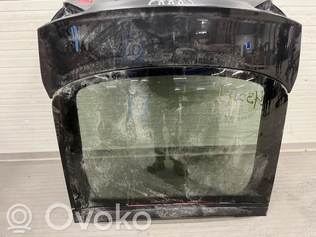 Puerta del maletero/compartimento de carga   8T8827025,8T8827025