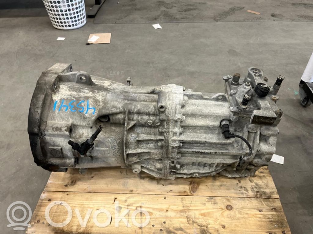 Volkswagen Amarok Cutie viteze manuală cu 6 trepte 
