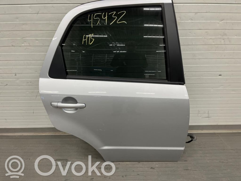 Suzuki SX4 Takaovi 