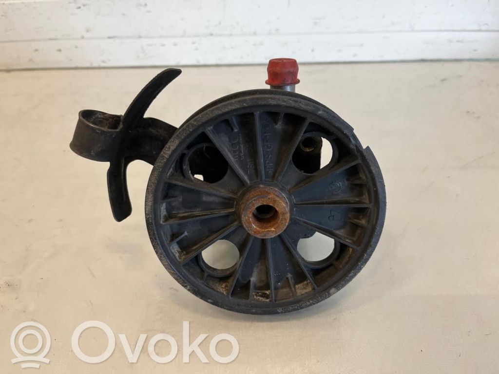 Volvo XC90 Power steering pump 