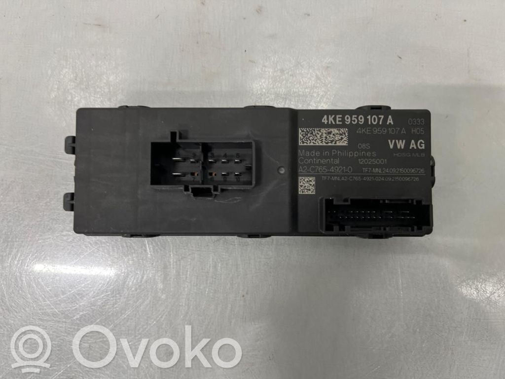 Porsche Taycan 9J1 Unité de commande / module de hayon 