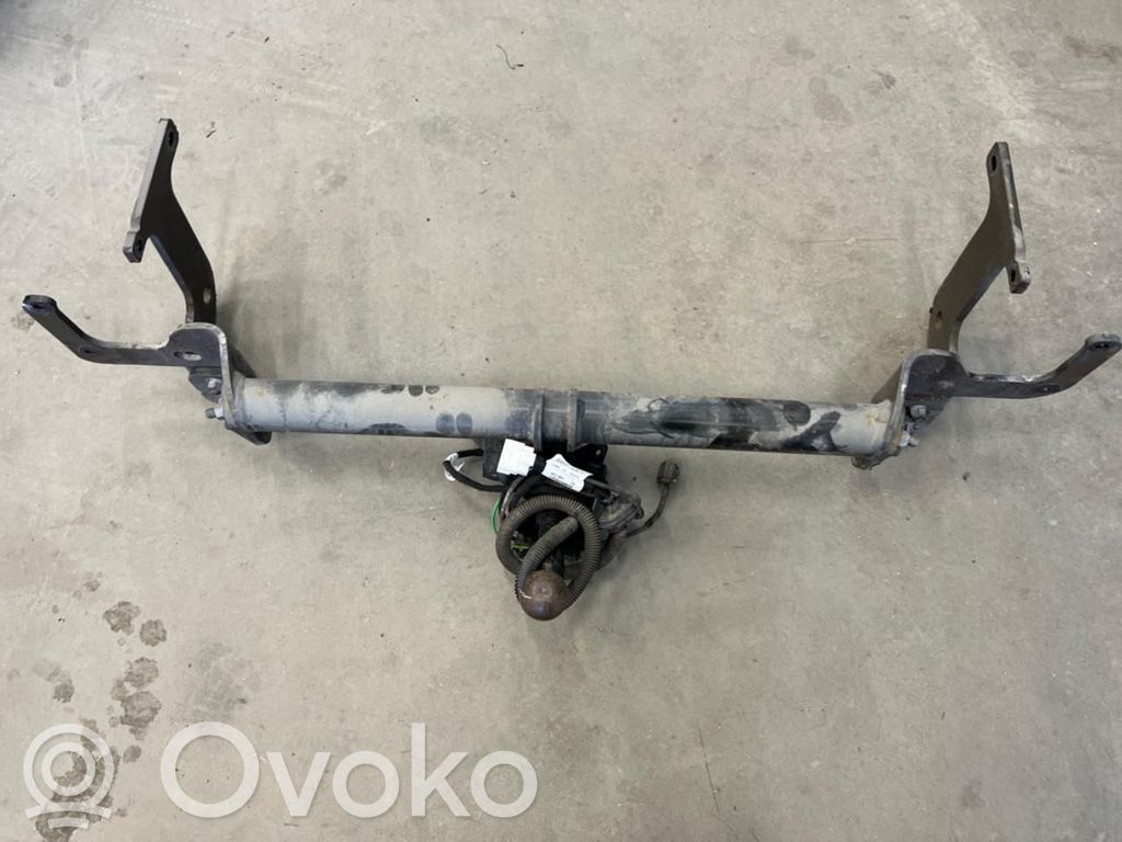 Opel Vivaro Barra de remolque 