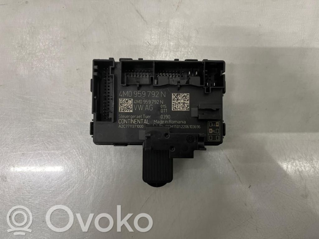 Porsche Taycan 9J1 Unitate/modul comandă uși 