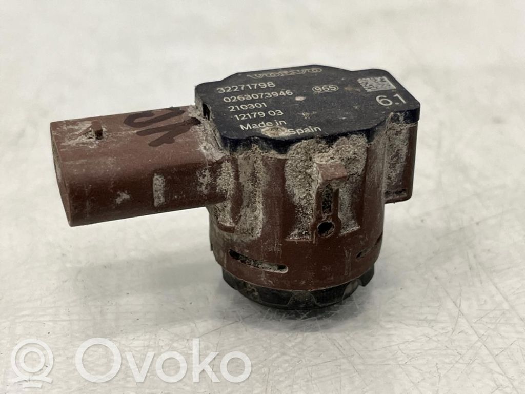 Volvo XC40 Interruptor del sensor de aparcamiento (PDC) 