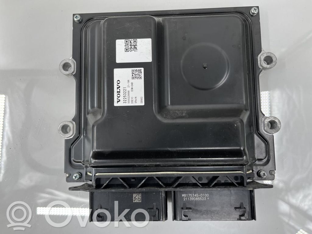 Volvo V60 Engine control unit/module ECU 