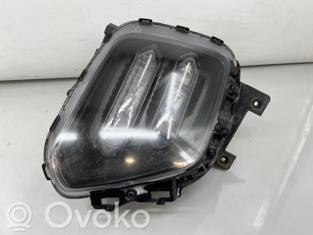 Phare frontale   92101J2020,92101J2020