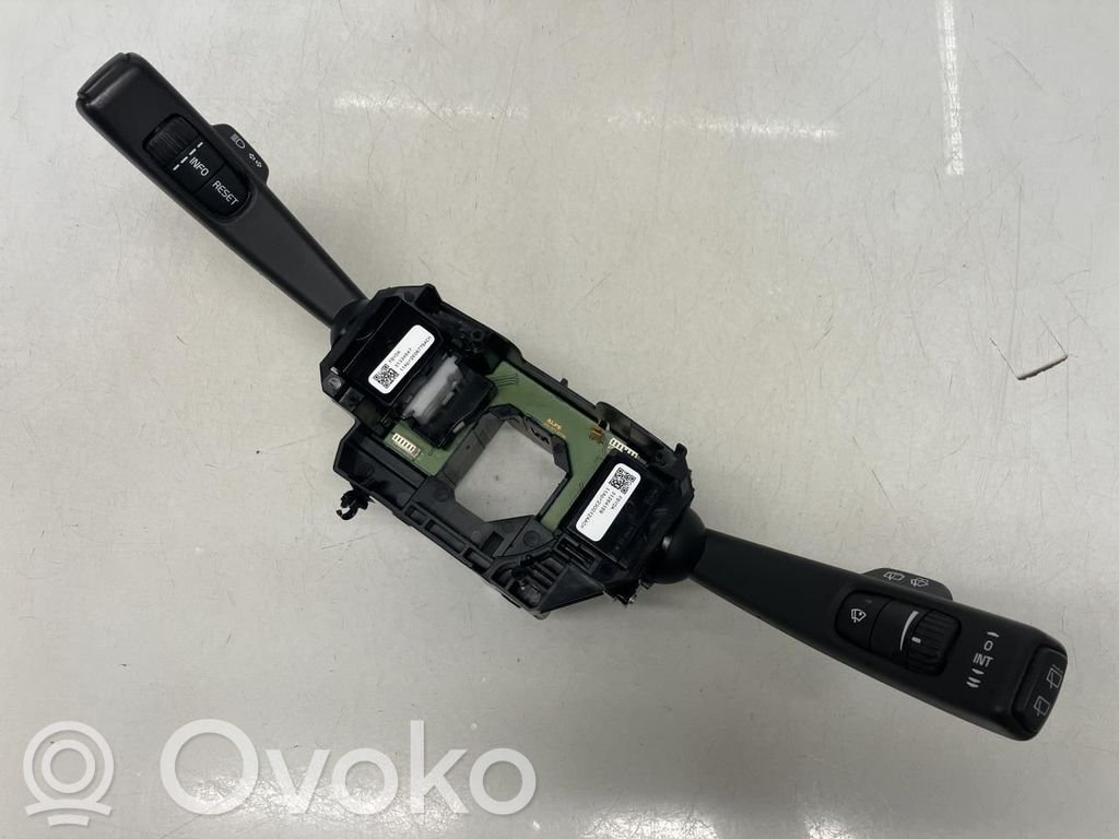 Volvo XC60 Multifunctional control switch/knob 