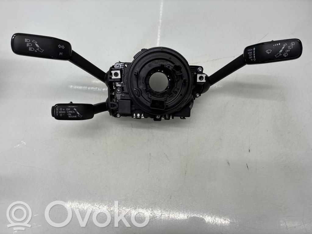 Skoda Karoq Interruptor de control multifunción 