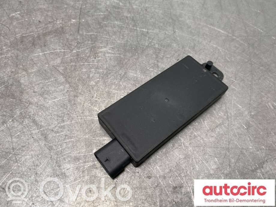 Tesla Model Y Juniper Bluetooth modulis 