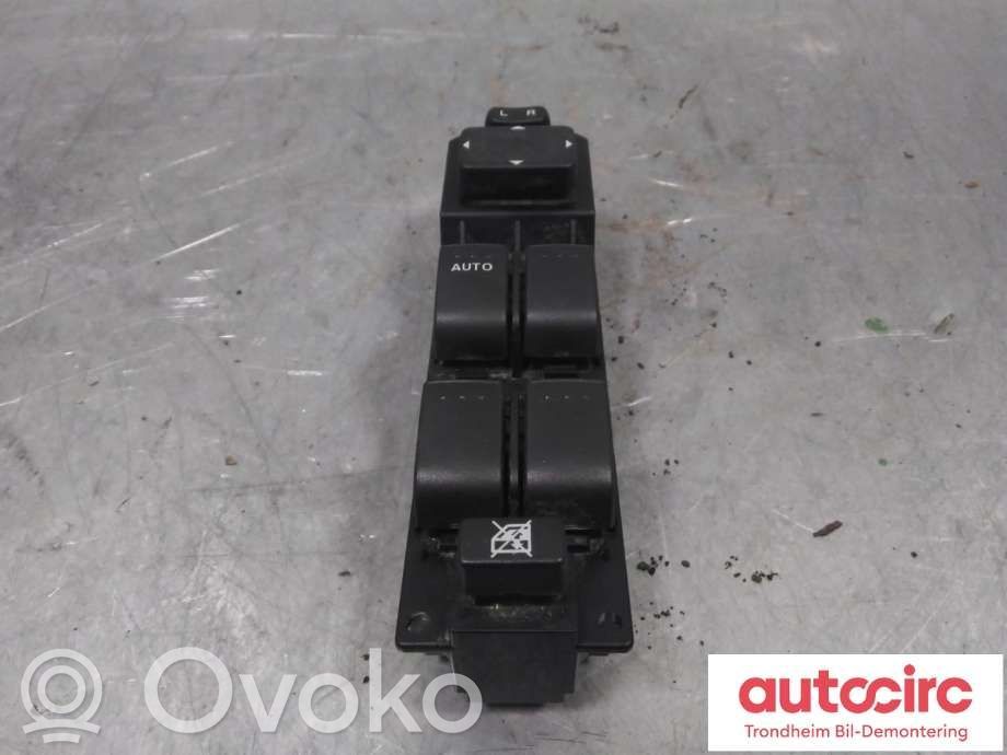 Mazda 5 Electric window control switch 