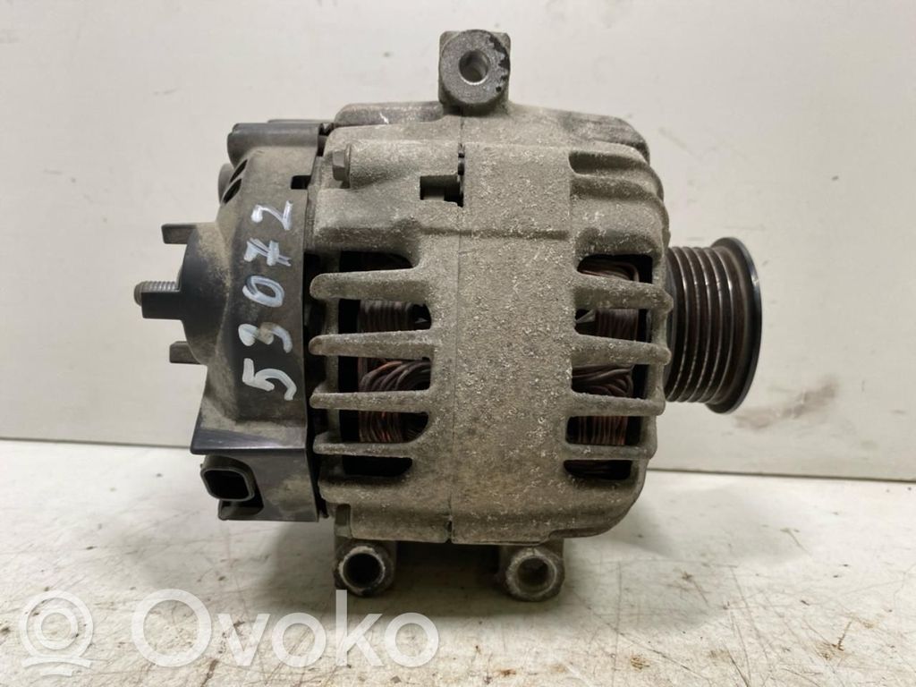 Opel Zafira C Generatore/alternatore 