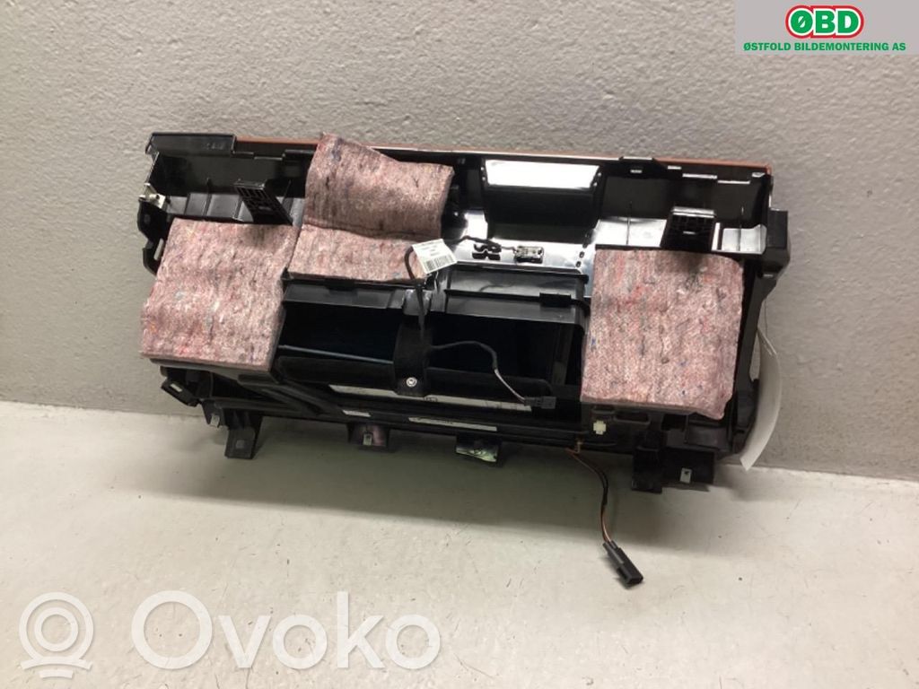 Guantera   LR044953,LR044953