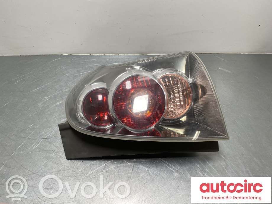 Toyota Corolla Verso E121 Takavalot 