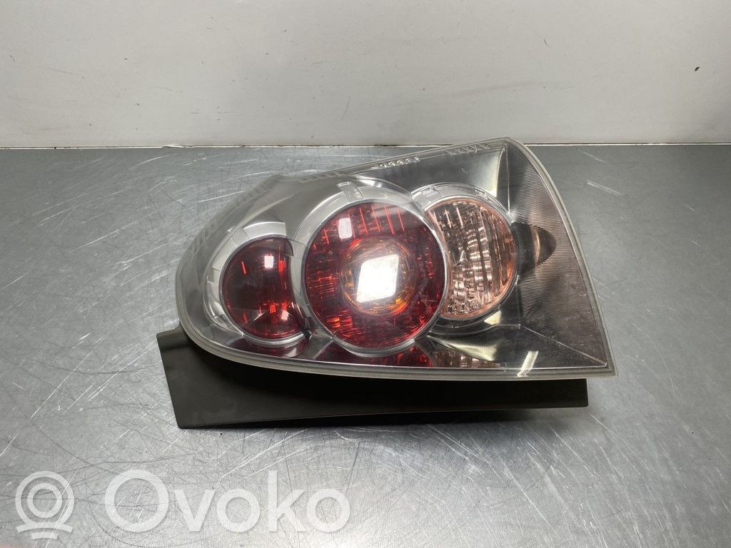 Toyota Corolla Verso E121 Takavalot 