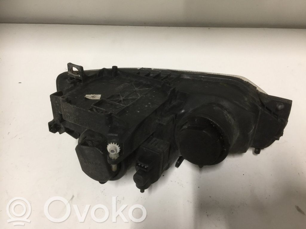 Alfa Romeo 156 Передняя фара