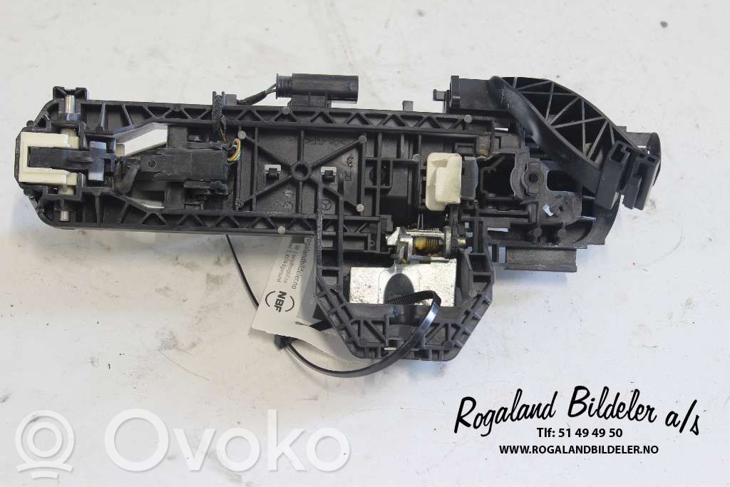 Mercedes-Benz GLK (X204) Maniglia esterna per portiera posteriore 