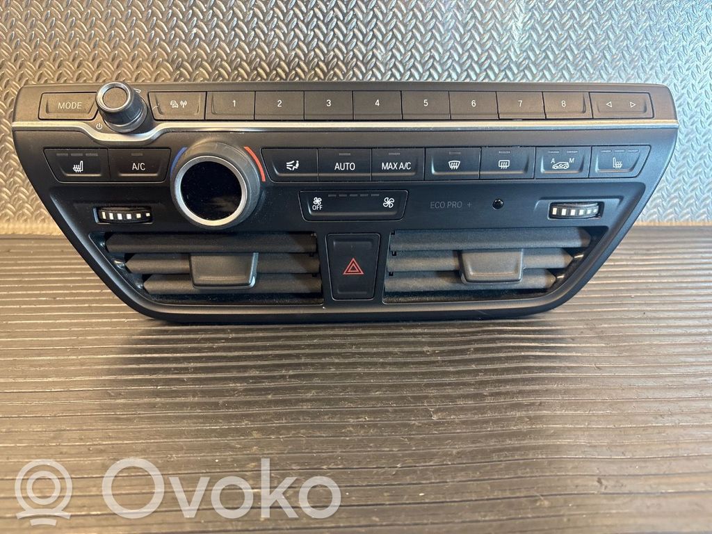 BMW i3 Console centrale, commande chauffage/clim 