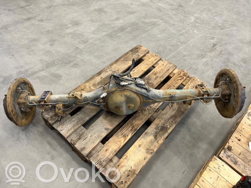 Toyota Hilux (AN120, AN130) Grinda punții spate