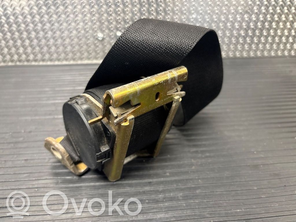 BMW 3 E30 Pas bezpieczeństwa fotela tylnego 