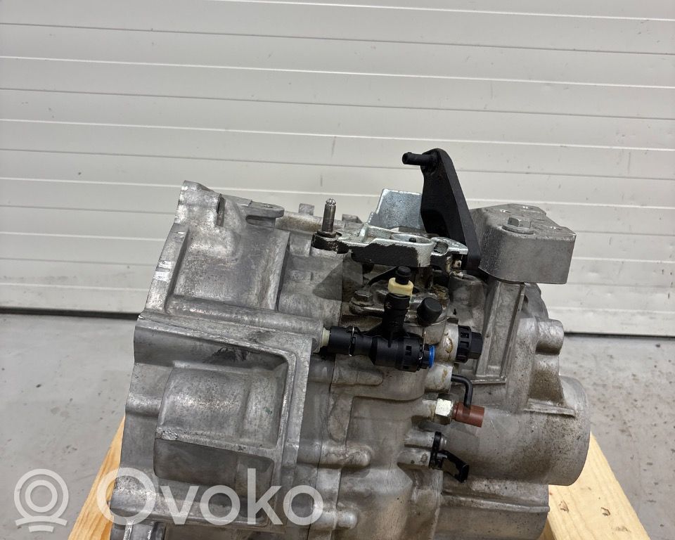 Volkswagen Caddy Scatola del cambio manuale a 6 velocità 