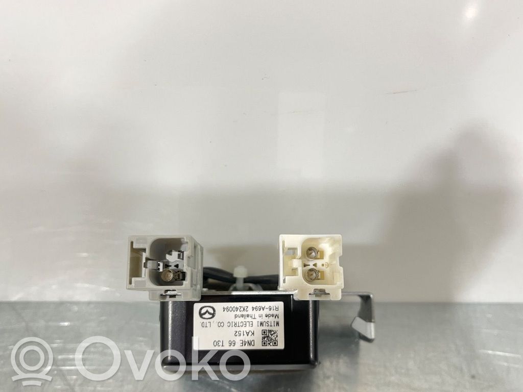 Mazda MX-30 Aerial antenna amplifier 