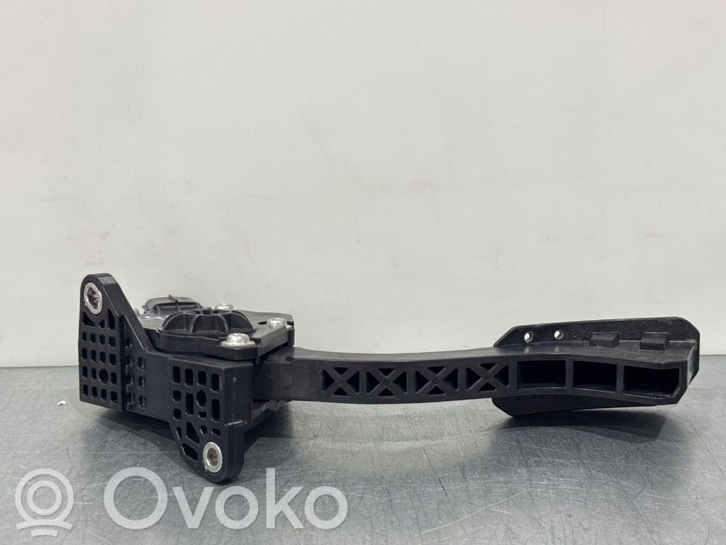 Toyota Prius+ (ZVW40) Pédale d'accélérateur