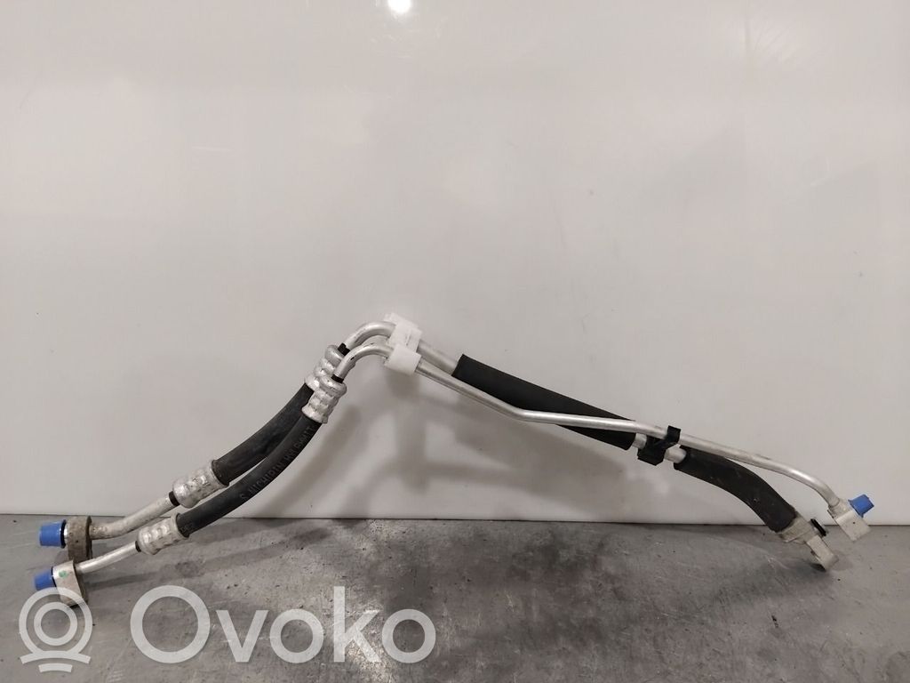 Mazda MX-30 Ilmastointilaitteen putki (A/C) 