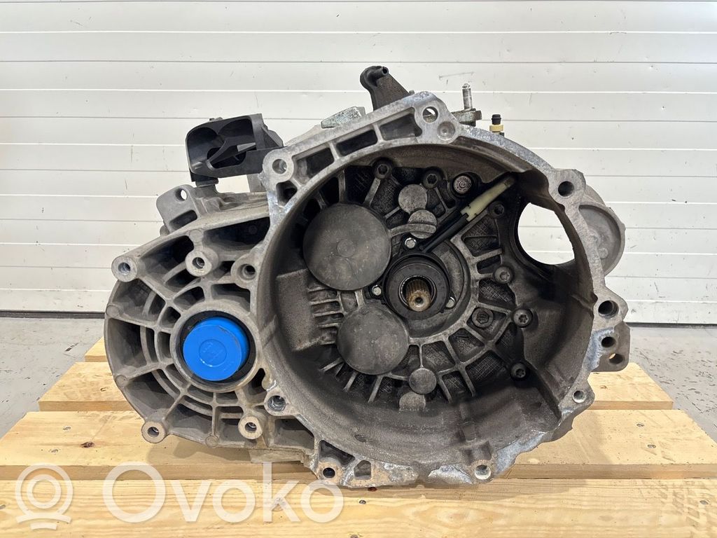 Volkswagen Caddy Scatola del cambio manuale a 6 velocità