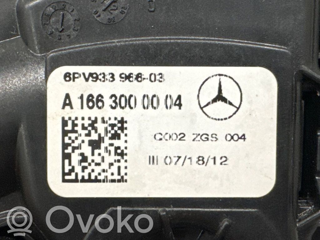 Mercedes-Benz ML W166 Accelerator throttle pedal 