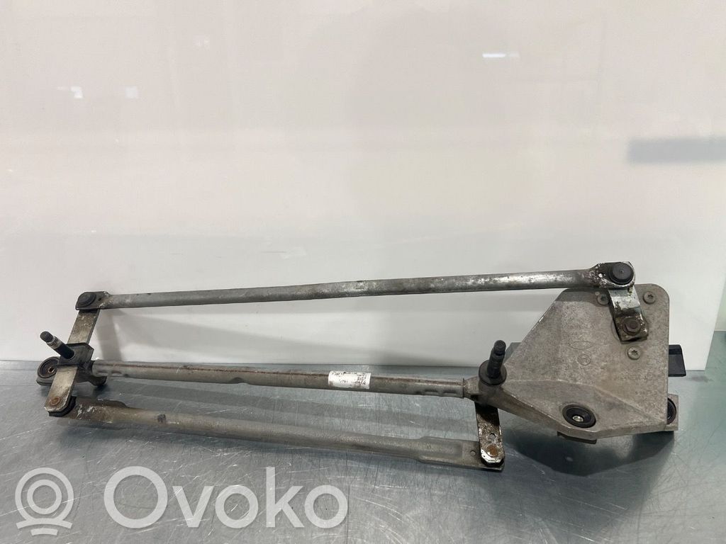 Ford Kuga I Silniczek wycieraczek szyby przedniej / czołowej 