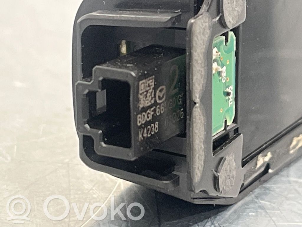 Mazda MX-30 Rain sensor 