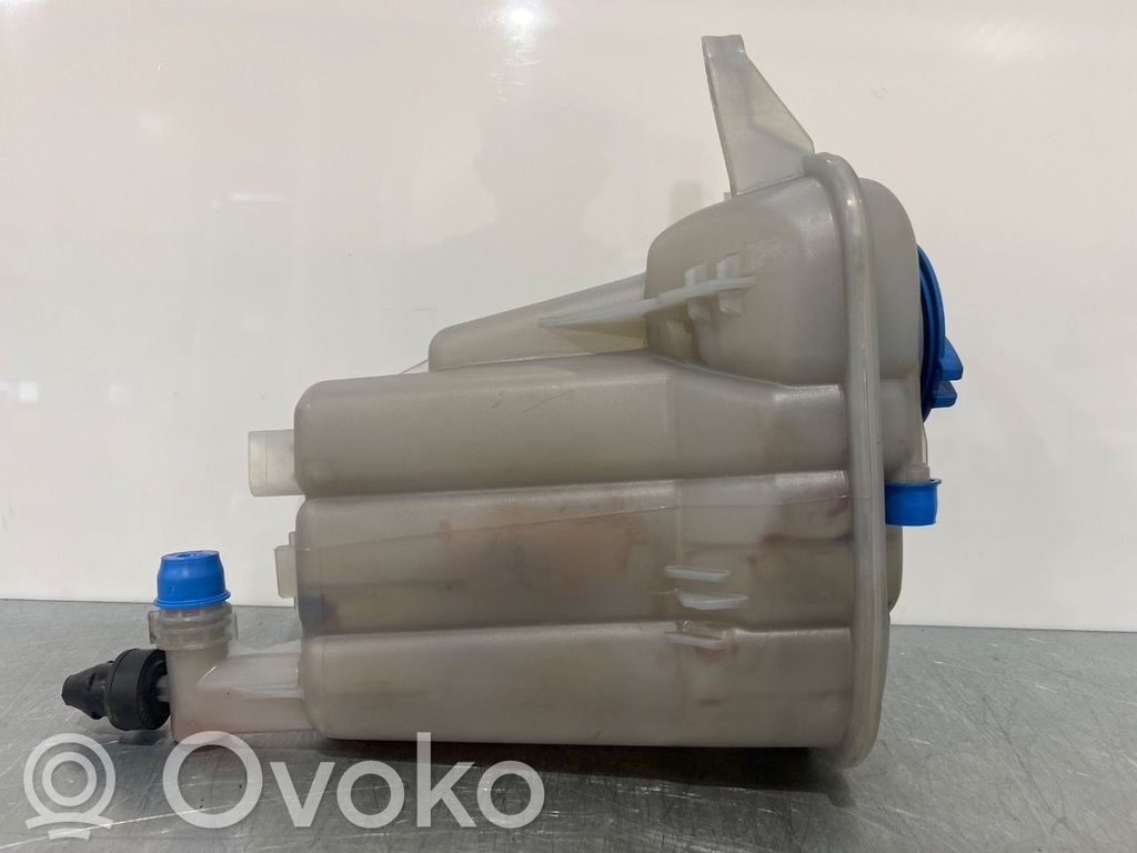 Audi A4 S4 B8 8K Zbiornik wyrównawczy paliwa