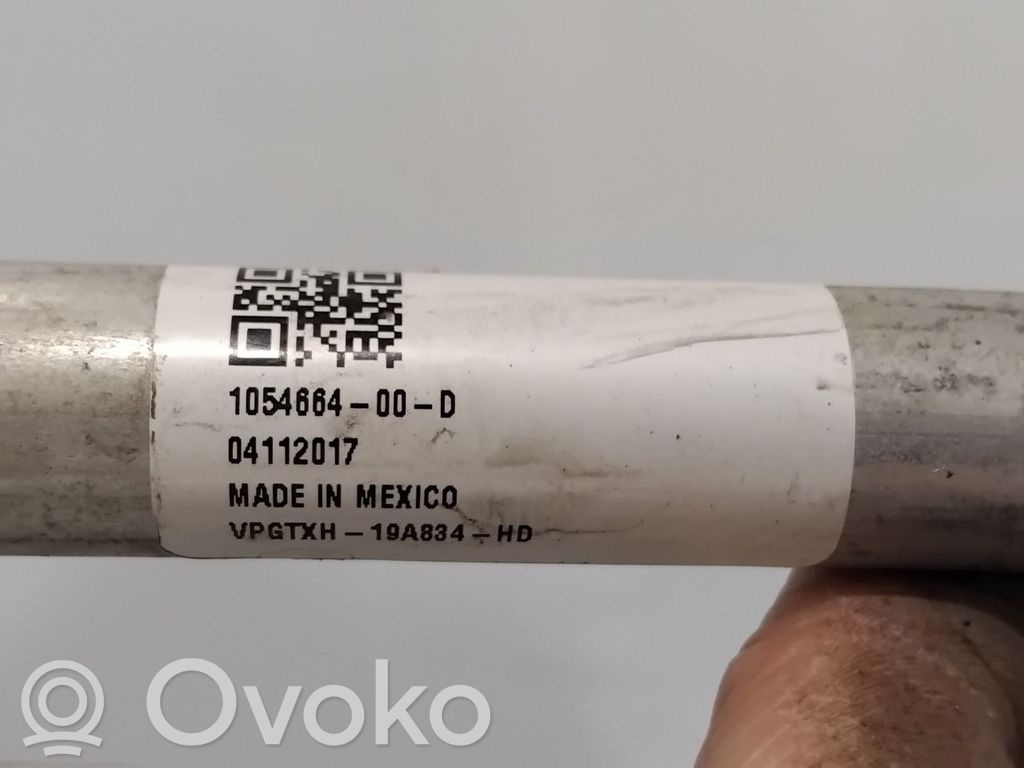 Tesla Model X Ilmastointilaitteen putki (A/C) 